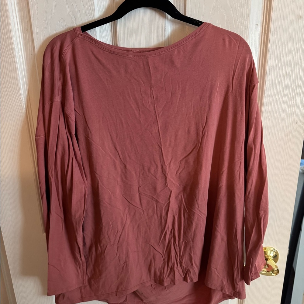 lululemon athletica Long Sleeve Top in Dusty Rose